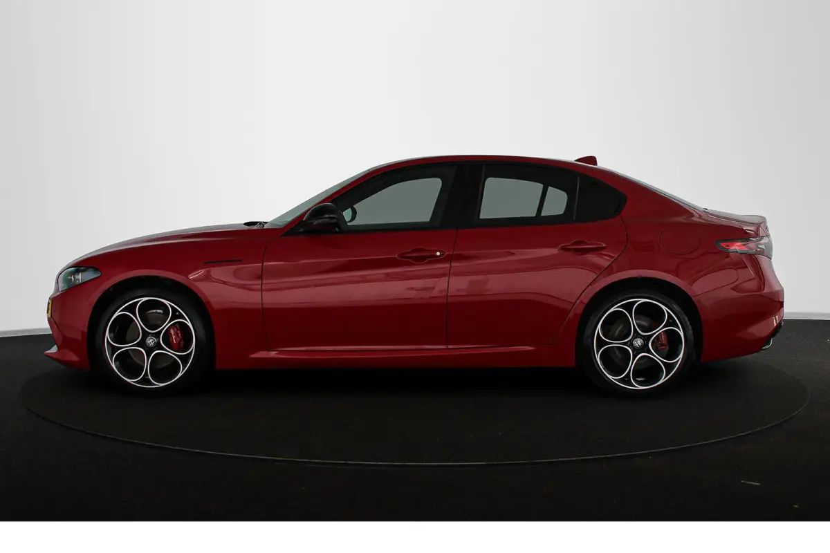 2.0 T GME AWD Competizione 280PK Facelift Harman Kardon Winterpack
