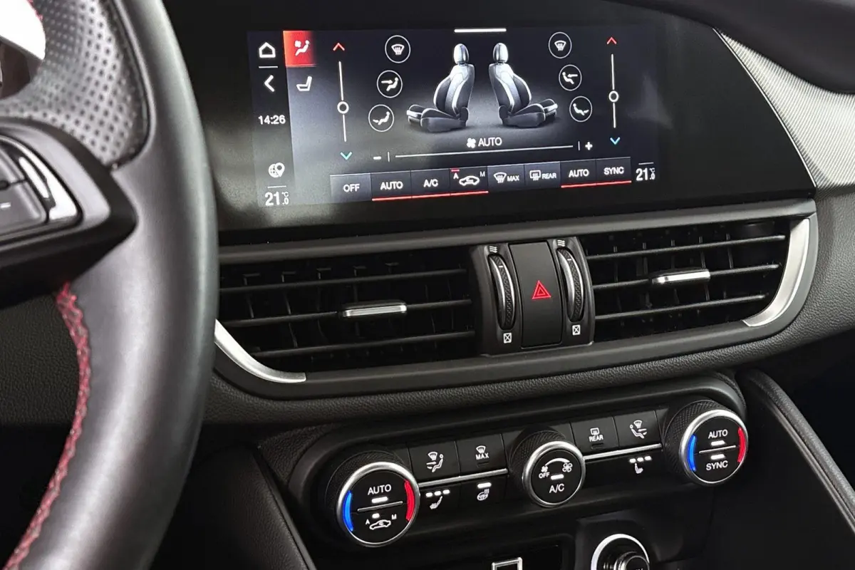 2.0 T GME AWD Competizione 280PK Facelift Harman Kardon Winterpack