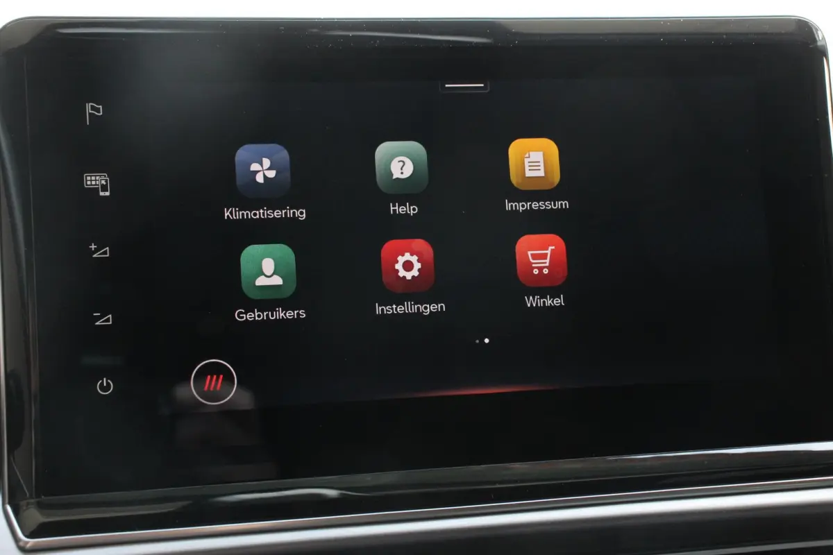 1.5 TSI 150pk FR DSG 7p. Navigatie Apple Carplay/Android Auto Camera Parkeer sensoren Digitale Cockpit  Stoelverwarming Stoel bestuurder electrisch verstelbaar