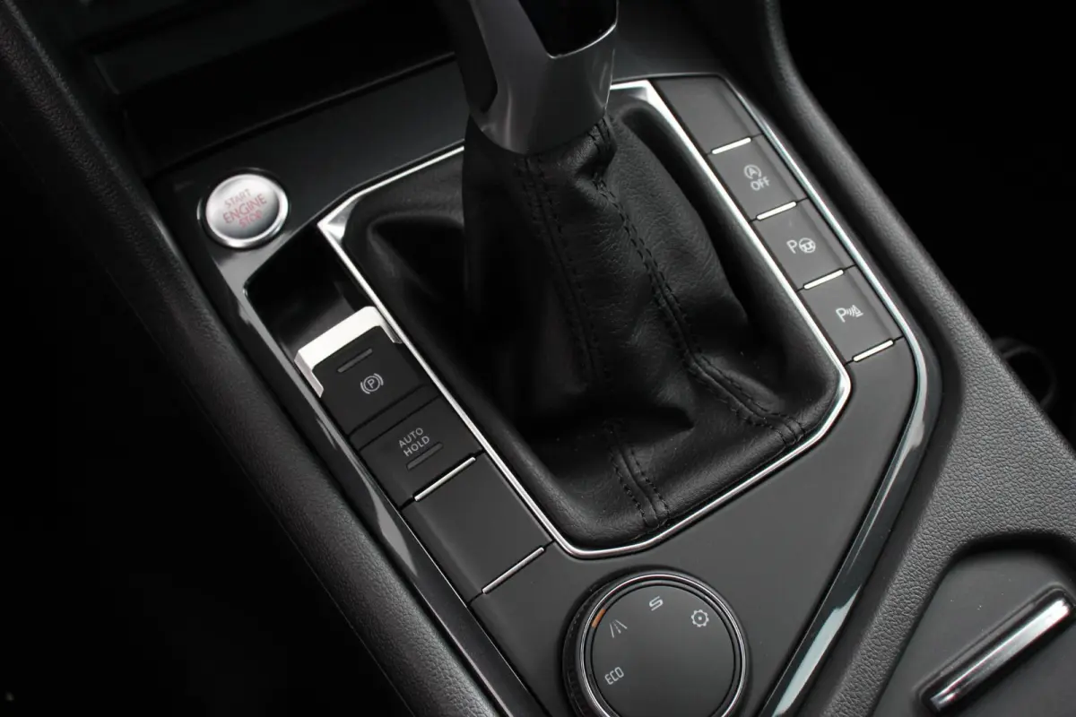 1.5 TSI 150pk FR DSG 7p. Navigatie Apple Carplay/Android Auto Camera Parkeer sensoren Digitale Cockpit  Stoelverwarming Stoel bestuurder electrisch verstelbaar