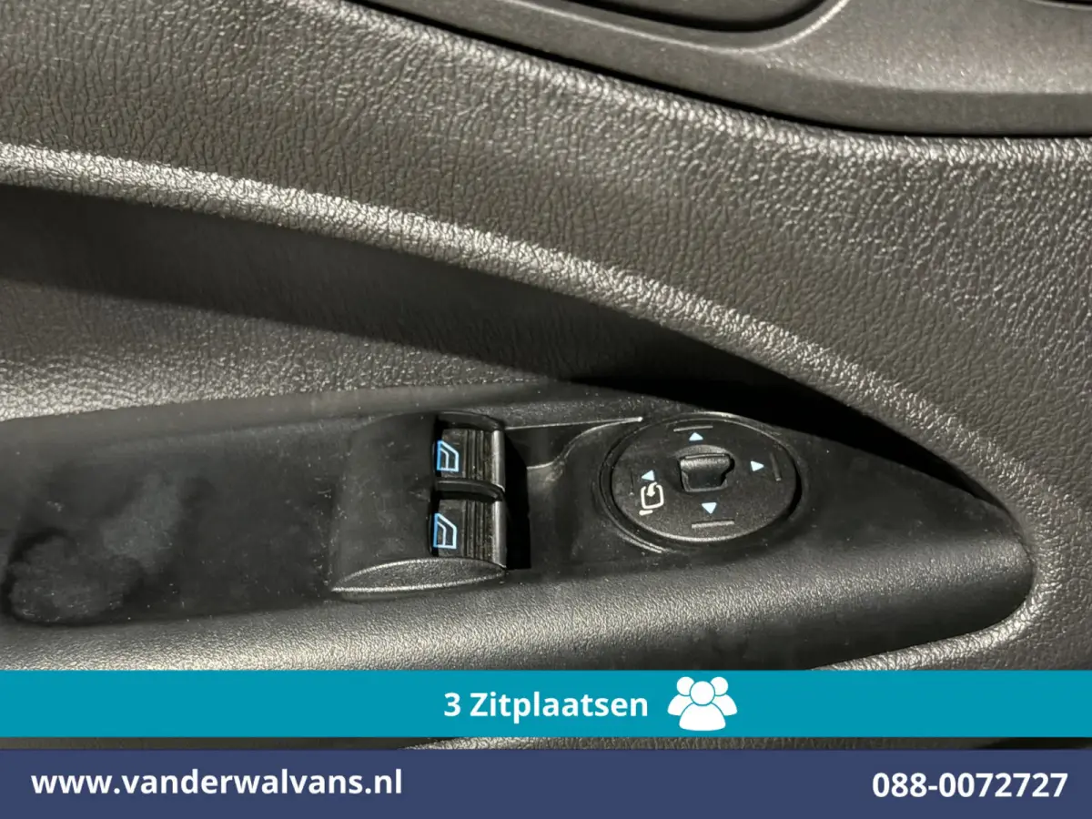 1.5 TDCI L1H1 Euro6 Airco | 3-Zits | Parkeersensoren | Trekhaak | Verwarmde Voorruit Zijdeur, Bijrijdersbank