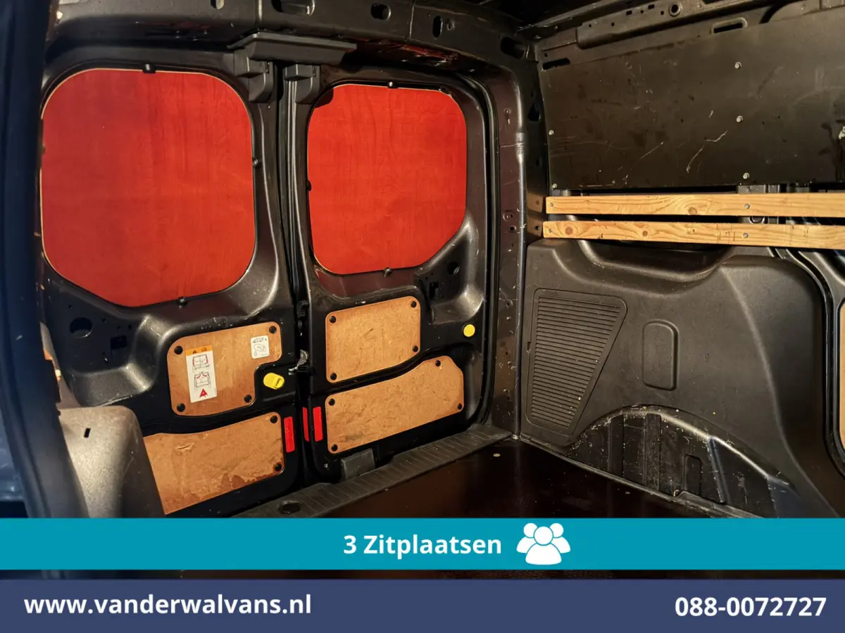1.5 TDCI L1H1 Euro6 Airco | 3-Zits | Parkeersensoren | Trekhaak | Verwarmde Voorruit Zijdeur, Bijrijdersbank