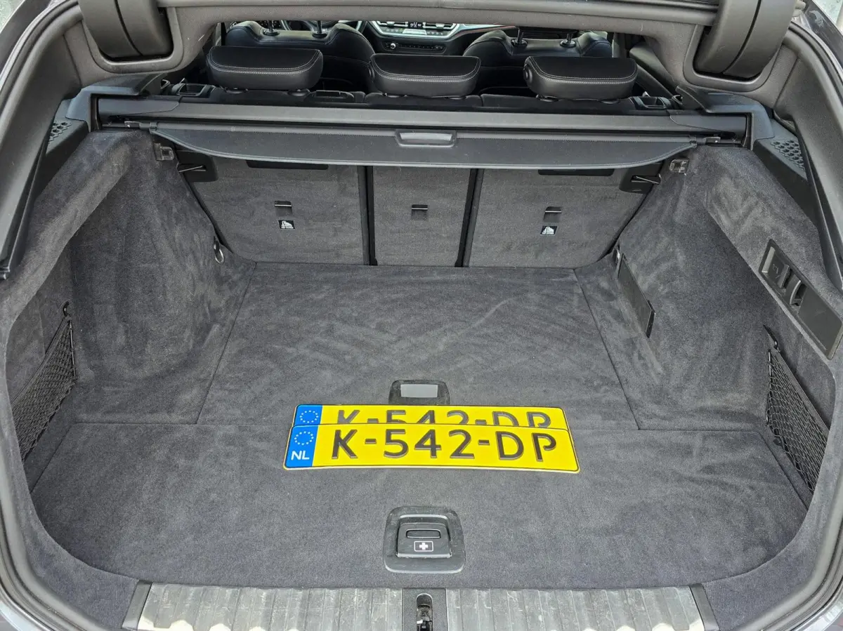318i High Executive Edition