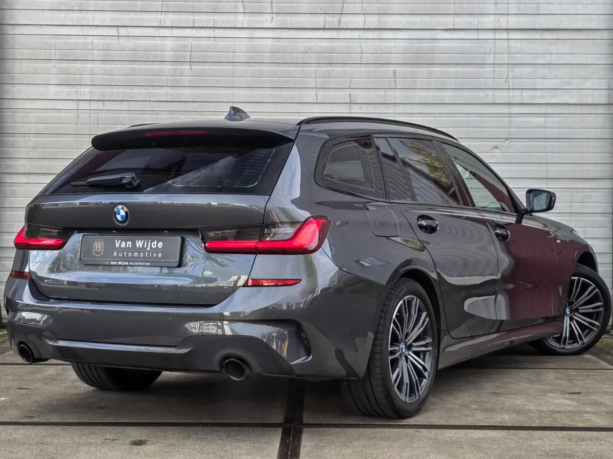 318i High Executive Edition