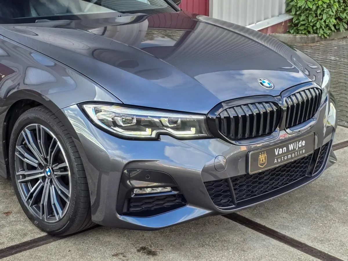 318i High Executive Edition