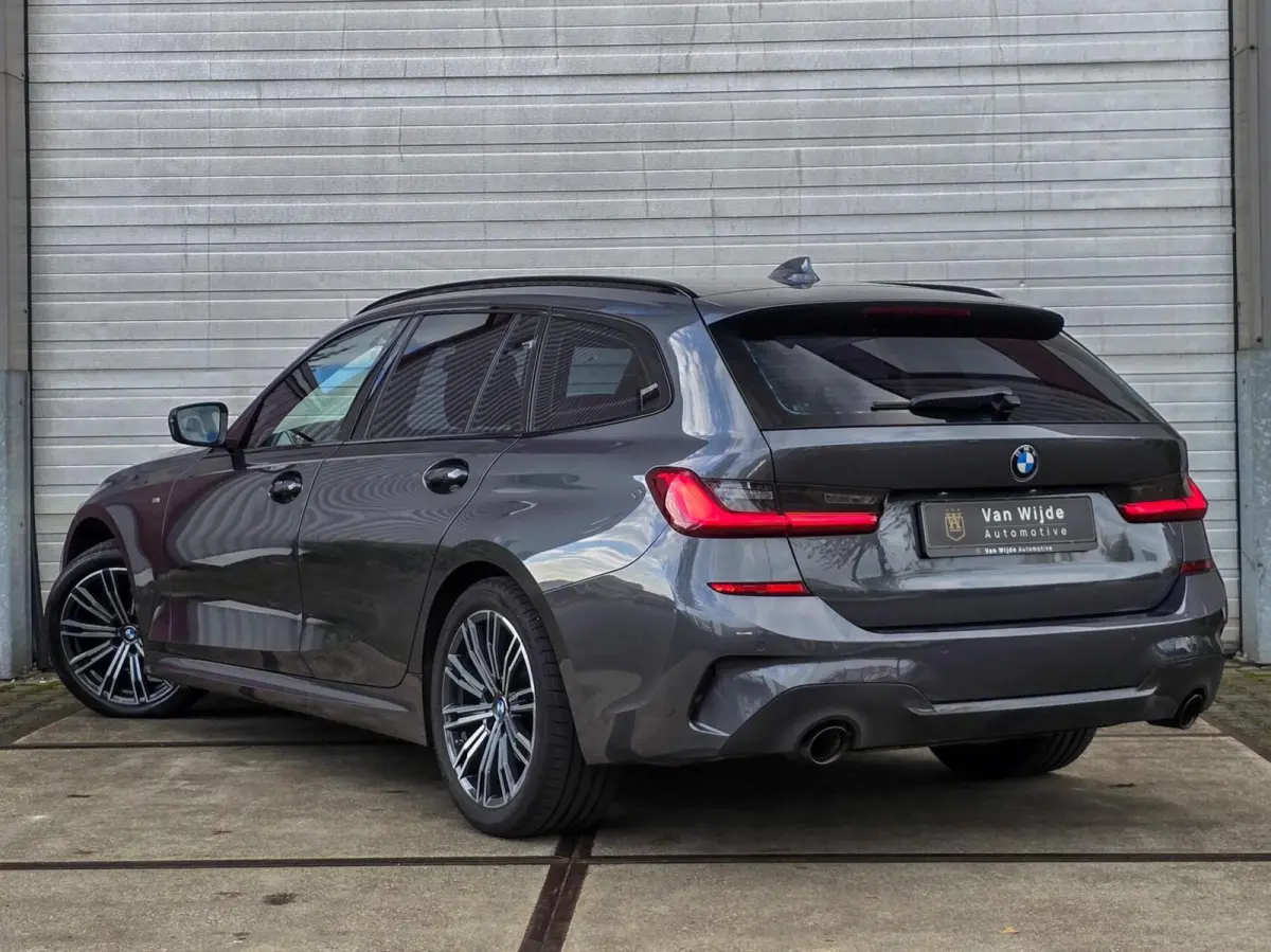 318i High Executive Edition