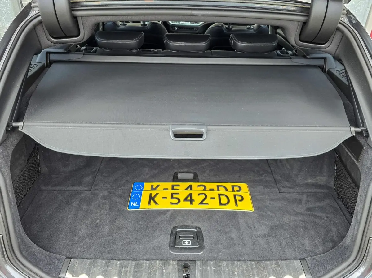 318i High Executive Edition