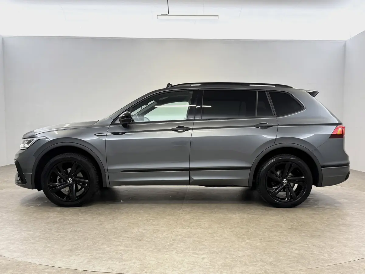 1.5 TSI R-Line Business+ 7p. | Pano | Camera | Sfeer | Virtual | Carplay | Trekhaak | IQ Lights