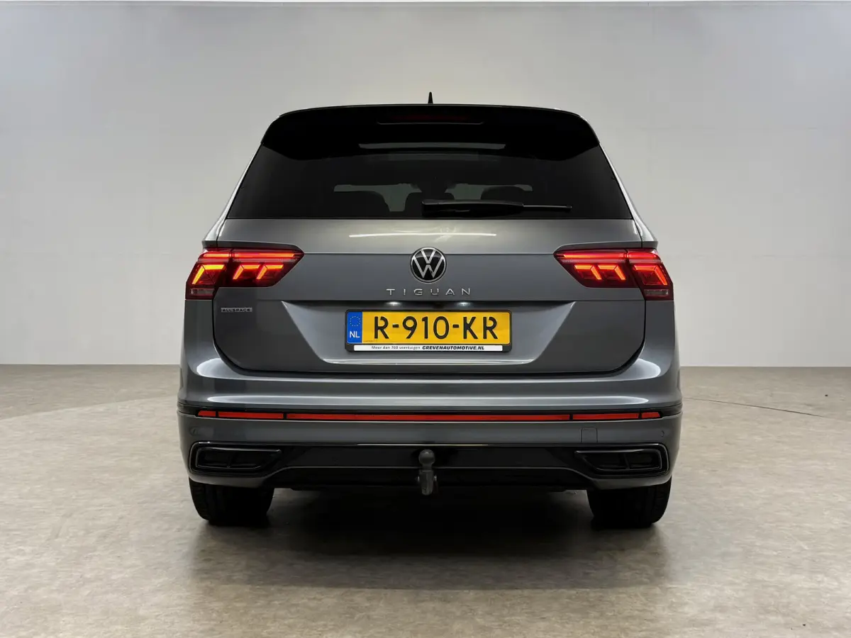 1.5 TSI R-Line Business+ 7p. | Pano | Camera | Sfeer | Virtual | Carplay | Trekhaak | IQ Lights