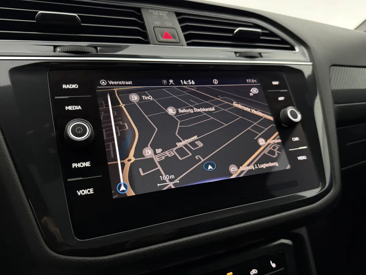 1.5 TSI R-Line Business+ 7p. | Pano | Camera | Sfeer | Virtual | Carplay | Trekhaak | IQ Lights