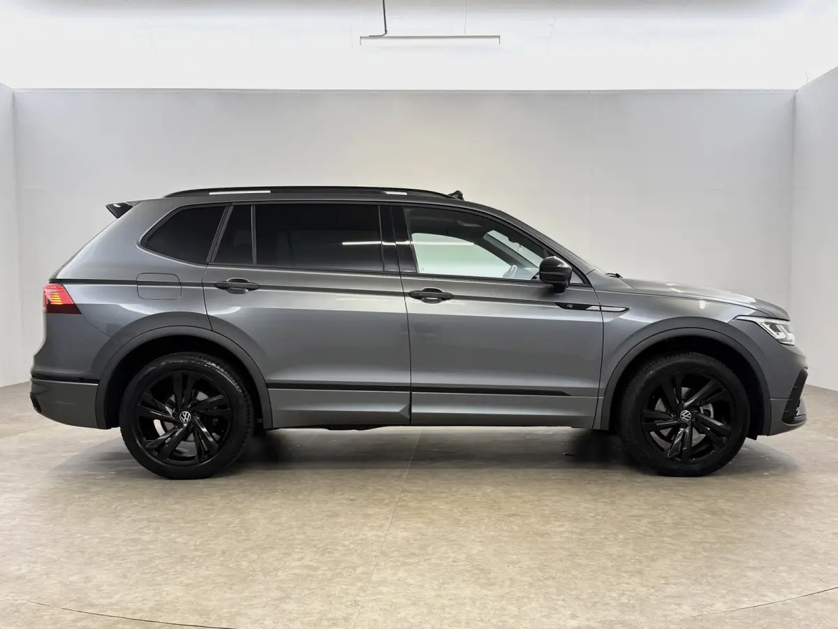 1.5 TSI R-Line Business+ 7p. | Pano | Camera | Sfeer | Virtual | Carplay | Trekhaak | IQ Lights
