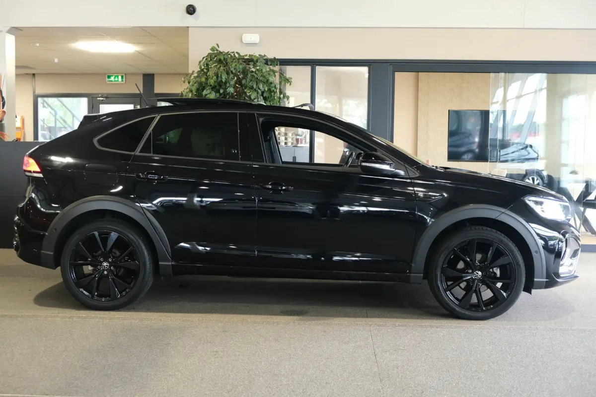 1.5 TSI 2x R-Line 150PK DSG Black Style Pano IQ Matrix ACC Beats Keyless Cam