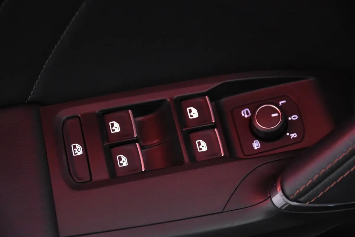 1.4 e-Hybrid *1ste Eigenaar*Leer*Keyless*