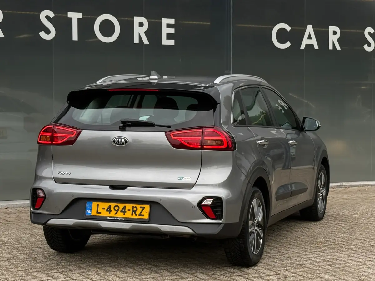 1.6 GDi Hybrid DynamicLine NAVI CAMERA ACC