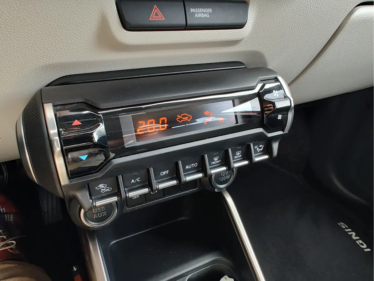 1.2 STIJL SMART HYBRID Trekhaak | Keyless | Clima | Navi | Camera