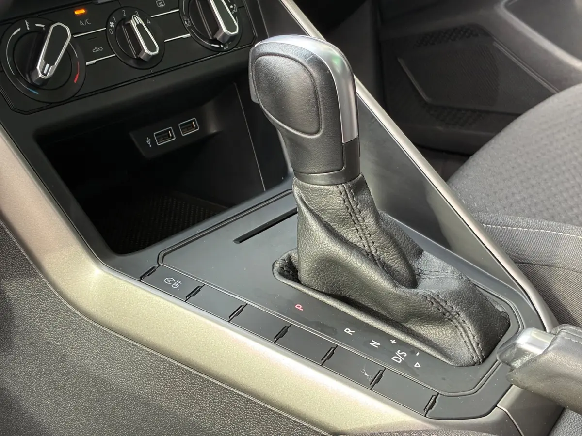 1.0 TSI Comfortline|1e Eigenaar|Automaat|Navigatie|Airco|Cruise|Trekhaak|CarPlay|Elektr.ramen|Nieuwe APK|NAP|