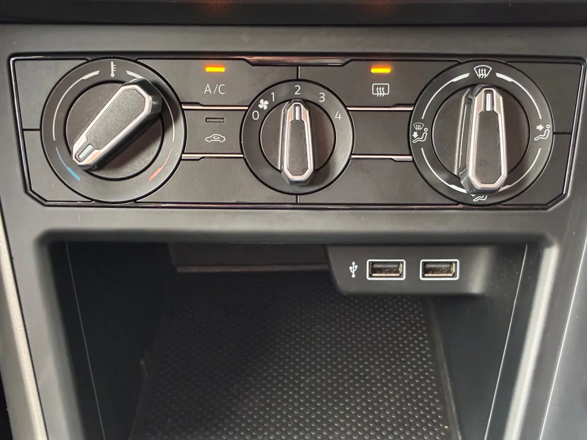 1.0 TSI Comfortline|1e Eigenaar|Automaat|Navigatie|Airco|Cruise|Trekhaak|CarPlay|Elektr.ramen|Nieuwe APK|NAP|