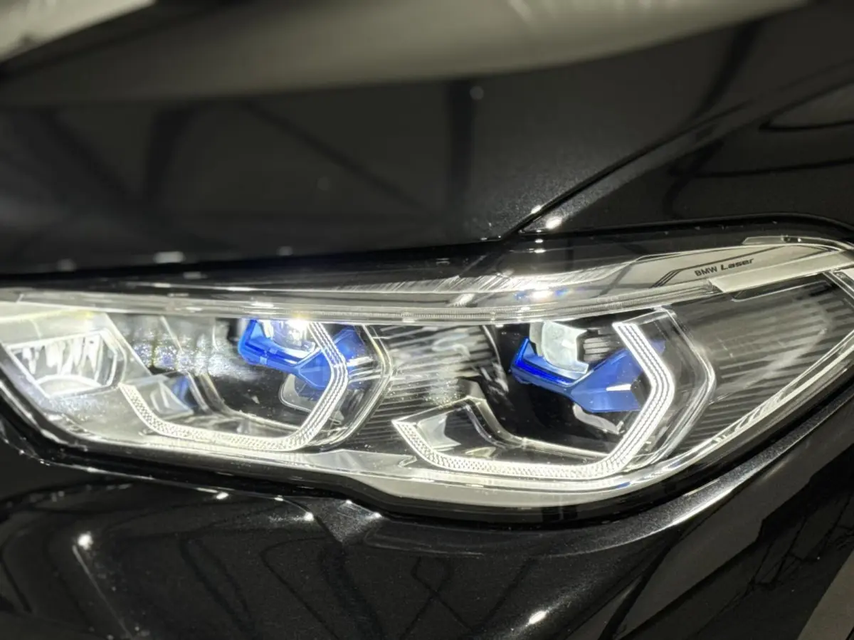 xDrive45e High Executive|M SPORT|PANO|HUD|H&K|LANE|