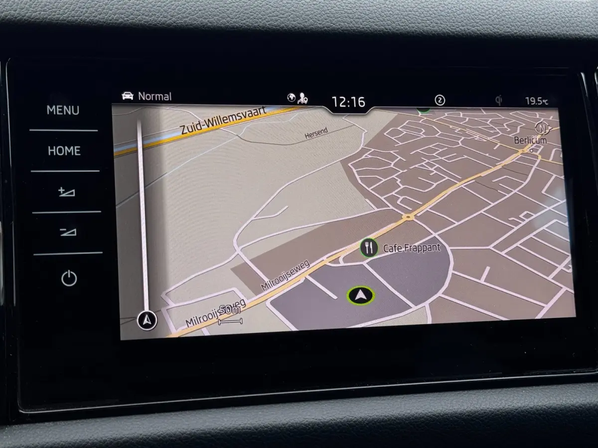 1.5 TSI Sportline Business | NL-Auto | Sportstoelen + Memory | Camera | Winter Pack | Adaptive Cruise