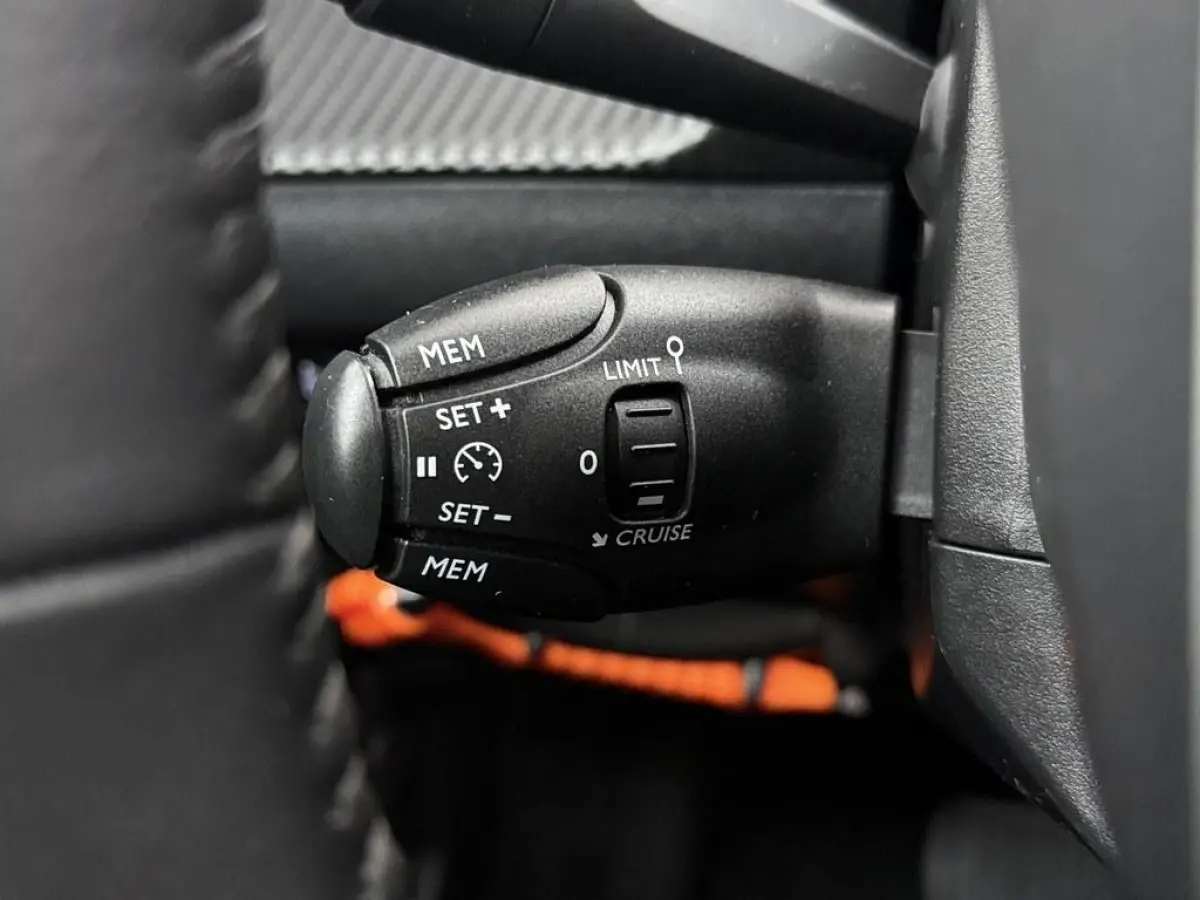 EV Allure 50 kWh 92% Winterpakket/Nav/Camera H.Leder/VC/Led