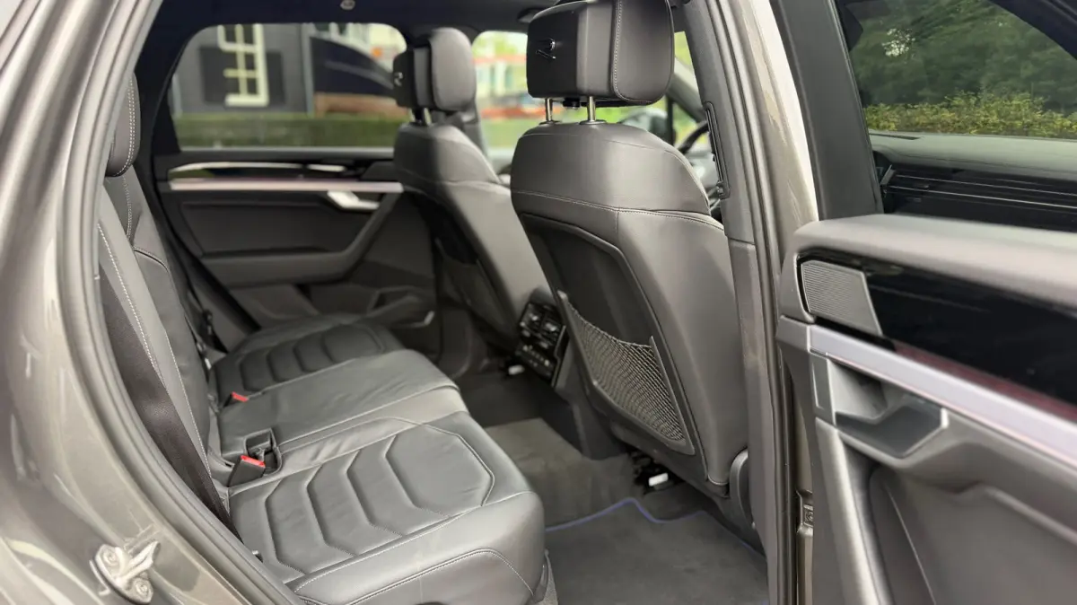 3.0 TSi eHybrid 4MOTION R-Line Panoramadak leer Camera Electr.Trekhaak