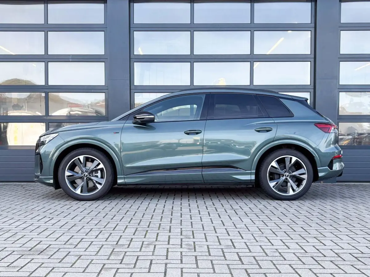 286pk S edition performance 82 kWh | Panoramadak | Trekhaak | Zwart Optiek