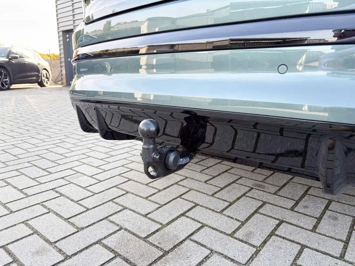 286pk S edition performance 82 kWh | Panoramadak | Trekhaak | Zwart Optiek