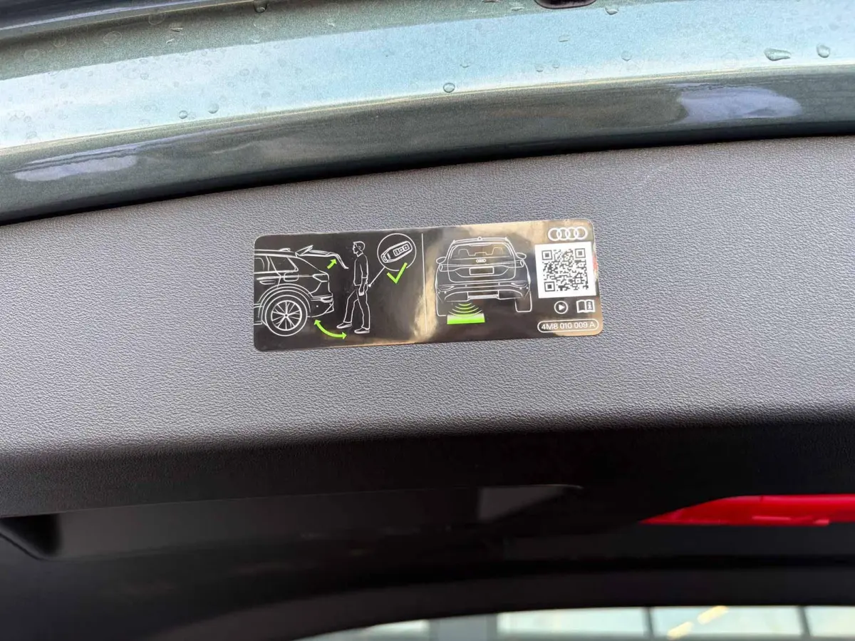 286pk S edition performance 82 kWh | Panoramadak | Trekhaak | Zwart Optiek