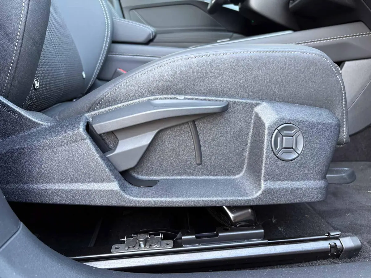 286pk S edition performance 82 kWh | Panoramadak | Trekhaak | Zwart Optiek