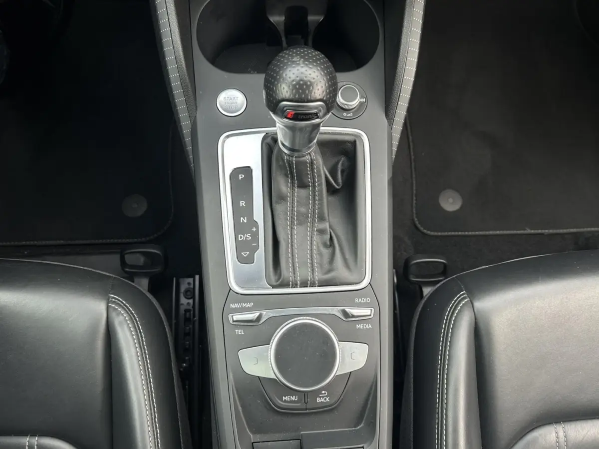 1.4 TFSI CoD Launch Edition, PANORAMADAK, LEDER, VIRTUAL COCKPIT, B&O AUDIO, CARBON, TREKHAAK AFNEEMBAAR, STOELVERWARMING