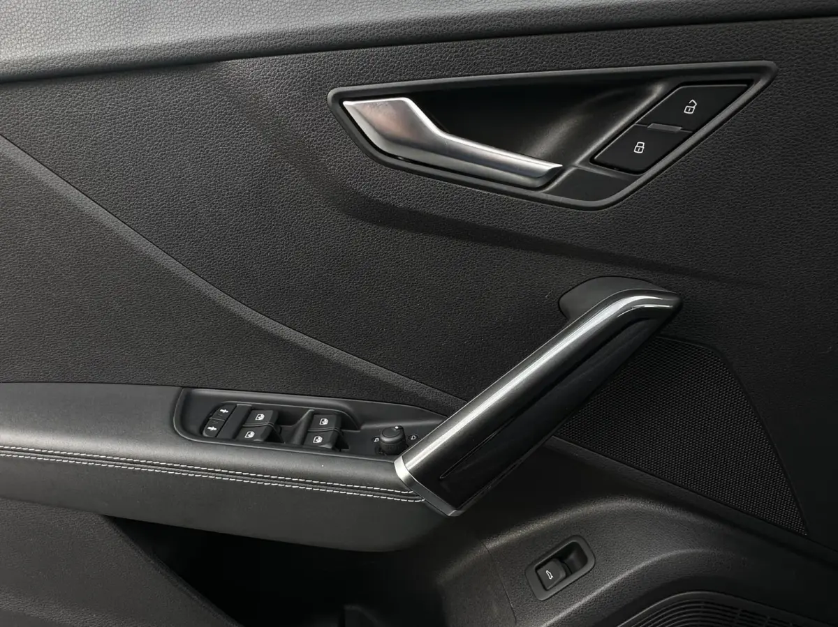 1.4 TFSI CoD Launch Edition, PANORAMADAK, LEDER, VIRTUAL COCKPIT, B&O AUDIO, CARBON, TREKHAAK AFNEEMBAAR, STOELVERWARMING