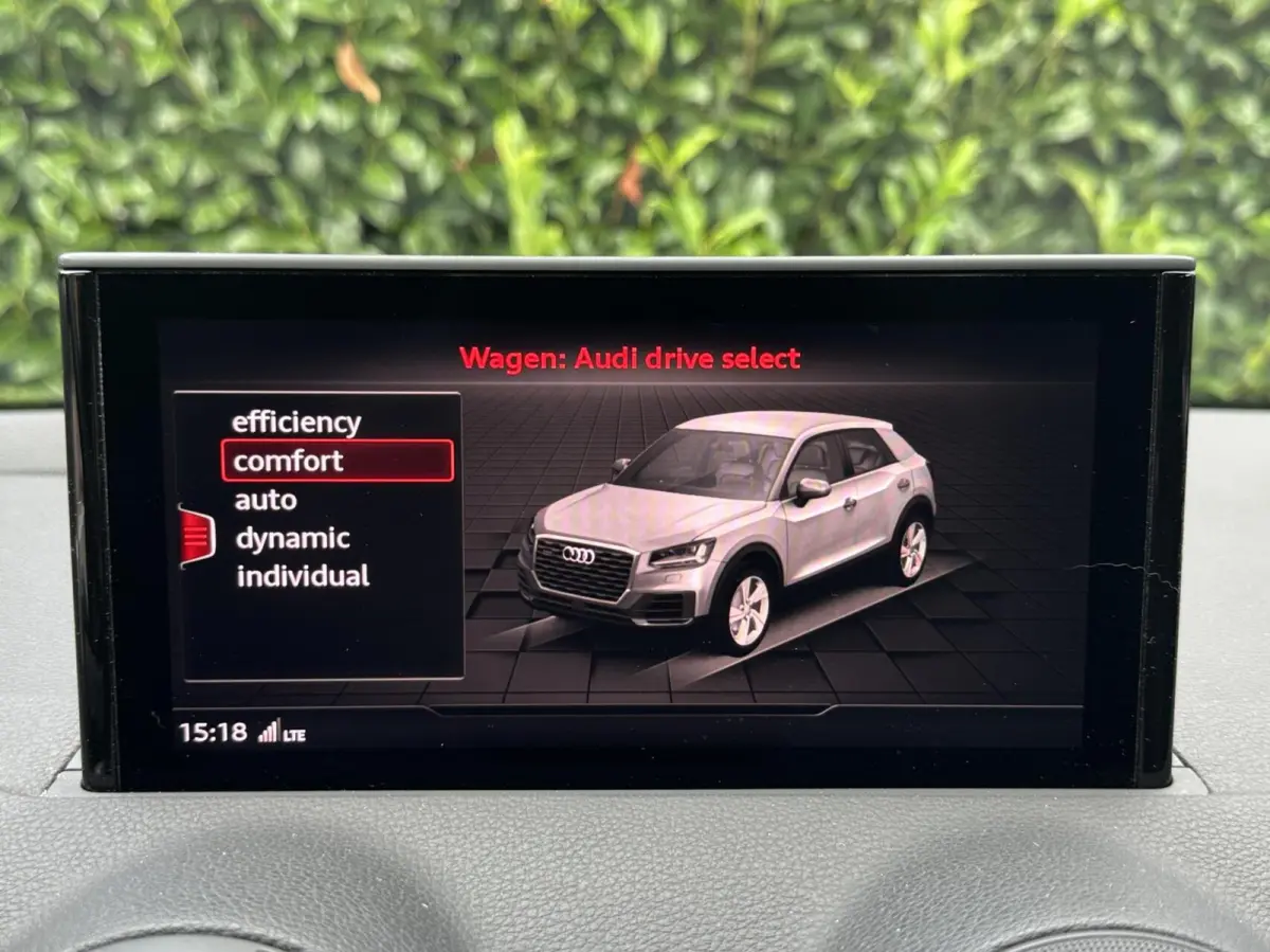 1.4 TFSI CoD Launch Edition, PANORAMADAK, LEDER, VIRTUAL COCKPIT, B&O AUDIO, CARBON, TREKHAAK AFNEEMBAAR, STOELVERWARMING