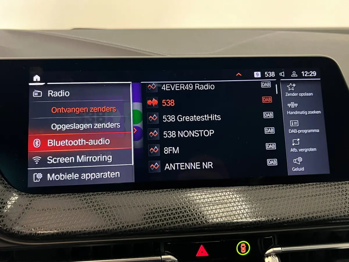 118i Executive Edition / NL-auto / BTW / CarPlay