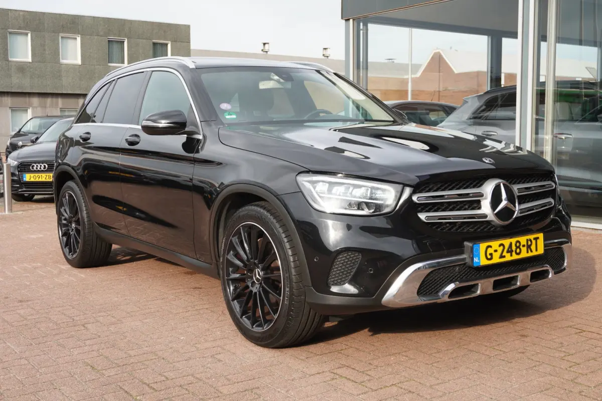 200 Business Solution Limited Automaat | Airco | Navigatie | Vol opties | Camera | Inruil mogelijk