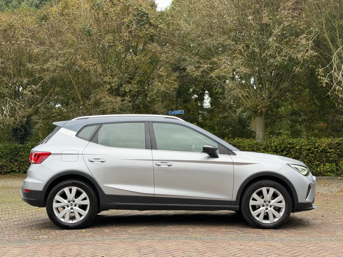 1.0 TSI Xperience Business Connect Automaat, CarPlay, Clima, Sfeerverlichting