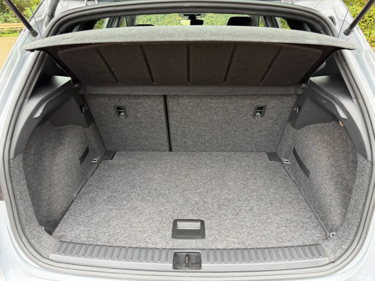 1.0 TSI Xperience Business Connect Automaat, CarPlay, Clima, Sfeerverlichting