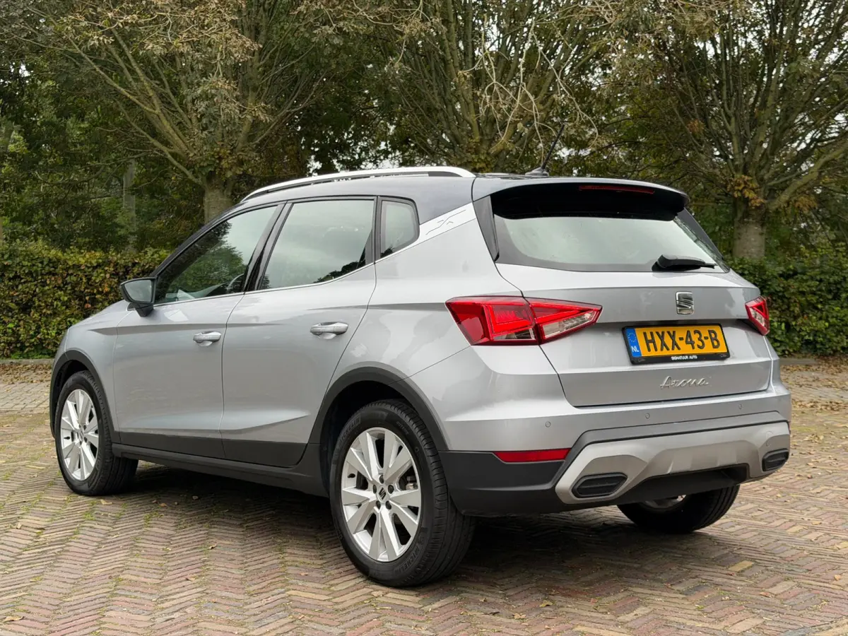 1.0 TSI Xperience Business Connect Automaat, CarPlay, Clima, Sfeerverlichting