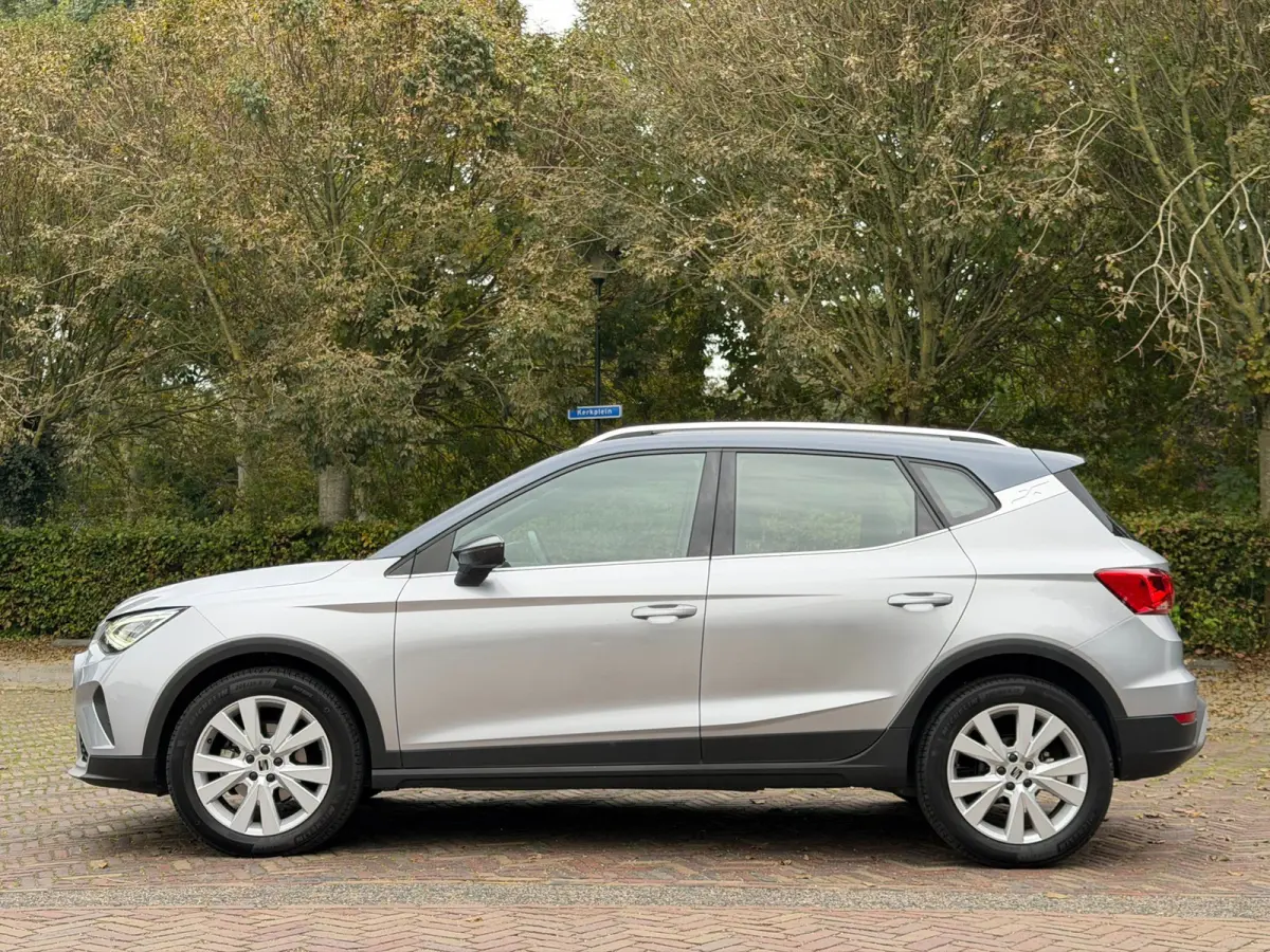 1.0 TSI Xperience Business Connect Automaat, CarPlay, Clima, Sfeerverlichting