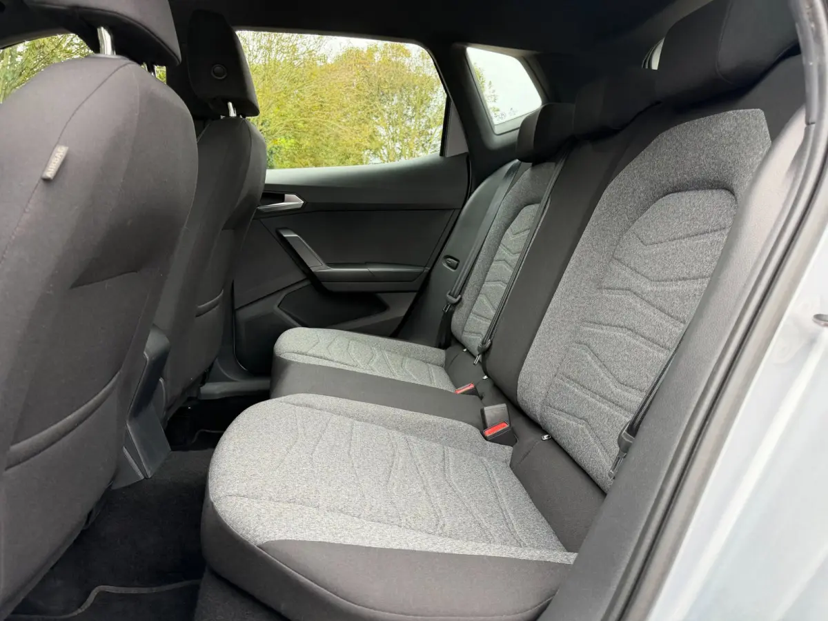 1.0 TSI Xperience Business Connect Automaat, CarPlay, Clima, Sfeerverlichting