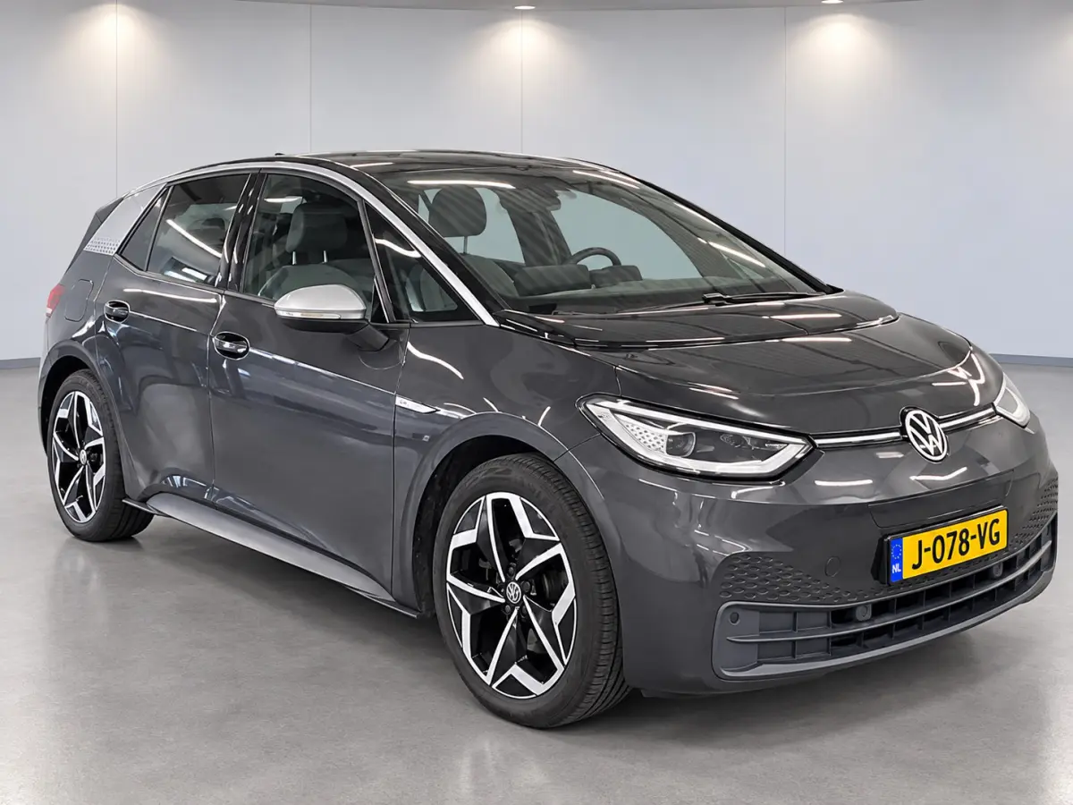 First Plus 58 kWh|Soh 92%|Sfeer|Cam|Stoel Verw|Led|Carplay