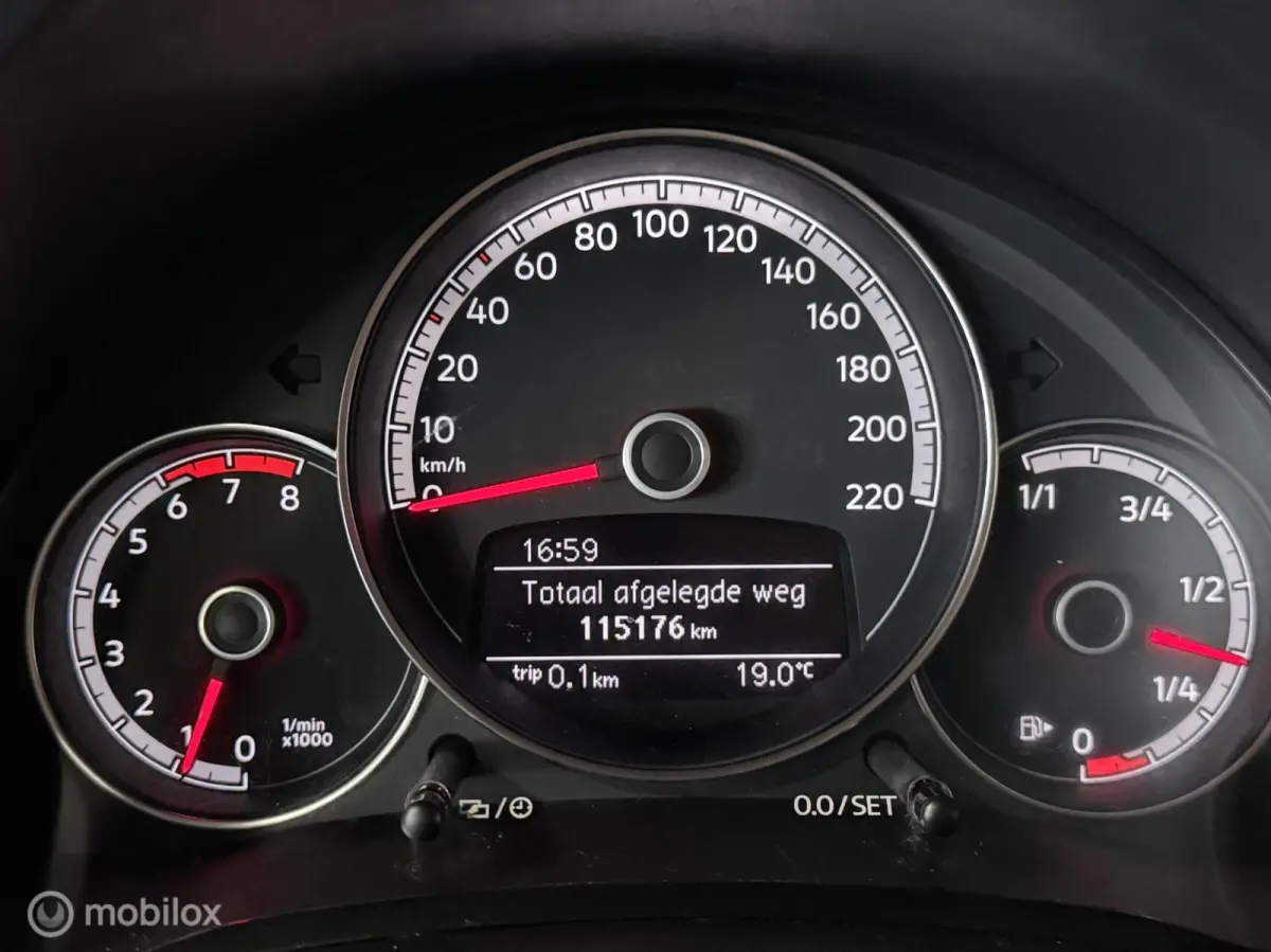 Up! 1.0 BMT move up! 5-drs [ NAP Bluetooth LM velgen ]
