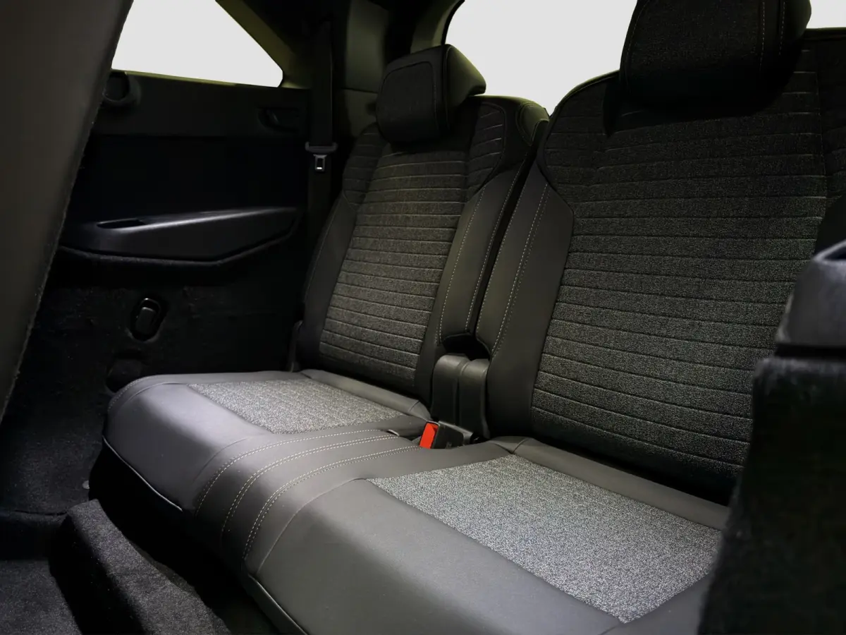 1.2 Hybrid 145 Allure 7p|360|Keyless|ACC|Carplay|Front Assist