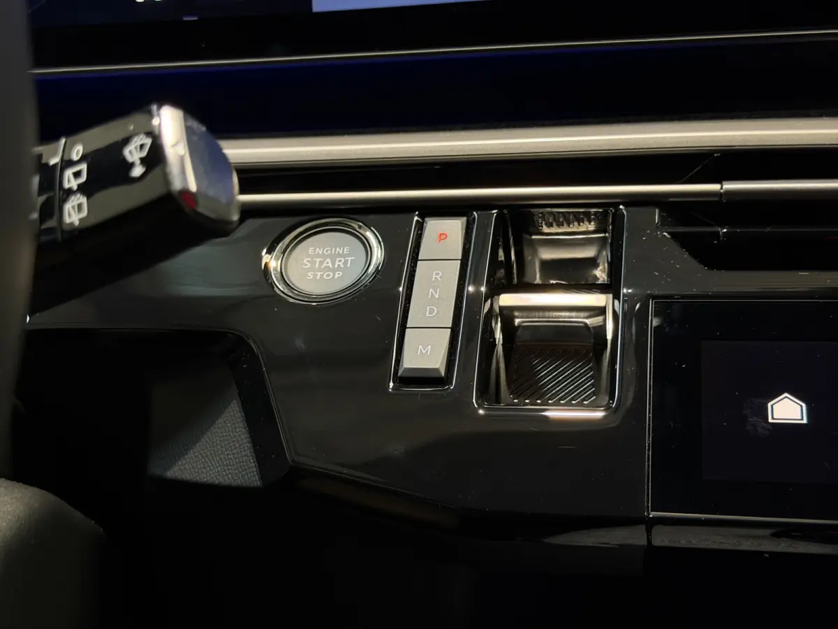 1.2 Hybrid 145 Allure 7p|360|Keyless|ACC|Carplay|Front Assist
