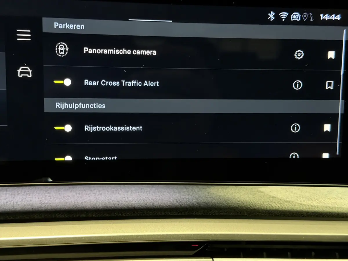 1.2 Hybrid 145 Allure 7p|360|Keyless|ACC|Carplay|Front Assist