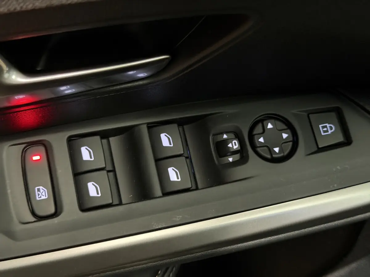 1.2 Hybrid 145 Allure 7p|360|Keyless|ACC|Carplay|Front Assist