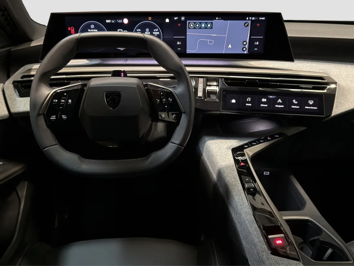 1.2 Hybrid 145 Allure 7p|360|Keyless|ACC|Carplay|Front Assist
