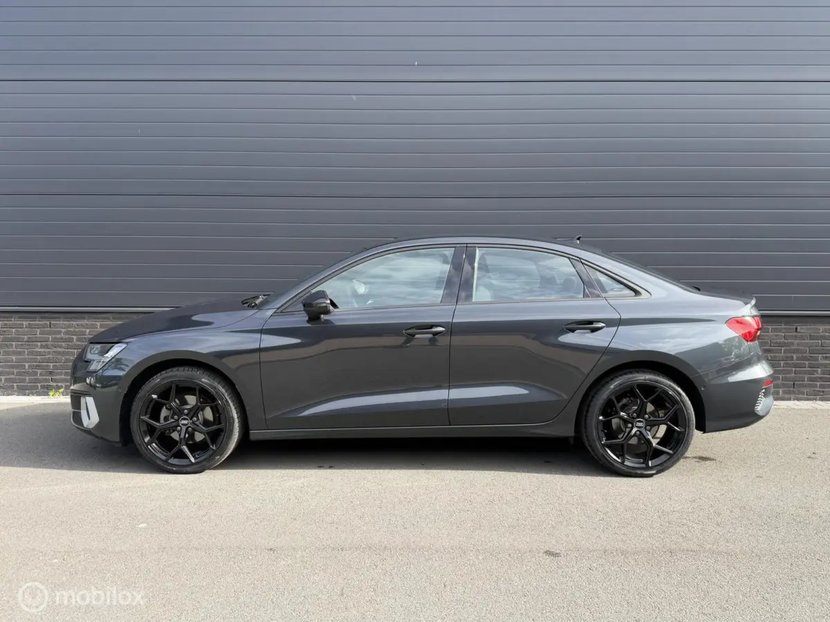 30 TFSI Advanced Edition CLIMA*CARPLAY*CAMERA*ADABCRUISE*FULLED*HAAK!