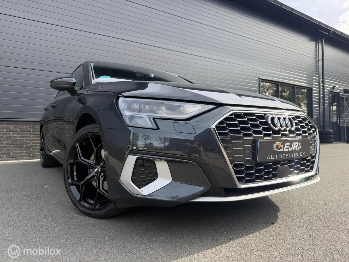 30 TFSI Advanced Edition CLIMA*CARPLAY*CAMERA*ADABCRUISE*FULLED*HAAK!