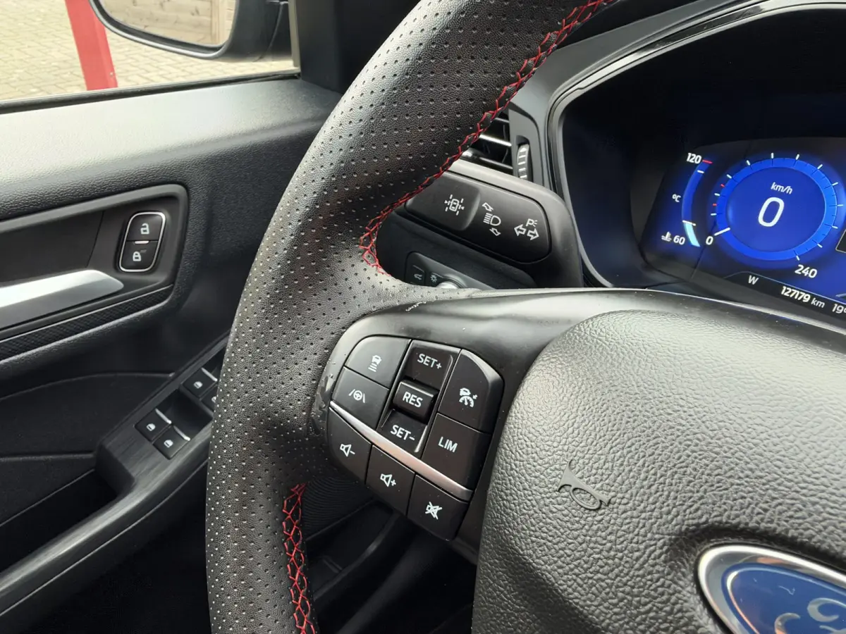 2.5 PHEV ST-Line X | Panorama | Camera | Navigatie | ACC