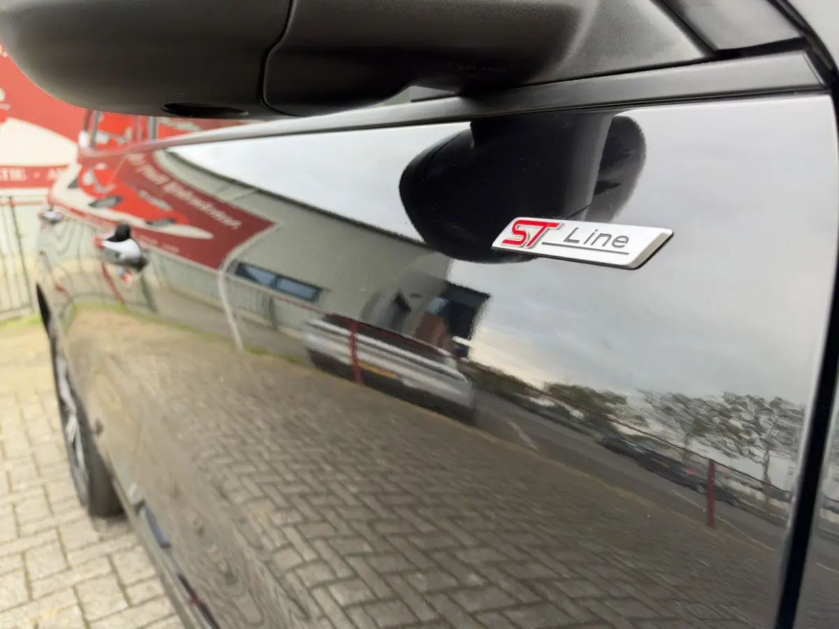 2.5 PHEV ST-Line X | Panorama | Camera | Navigatie | ACC